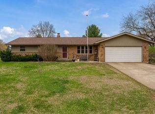 3824 Valerie Rd, Roscoe, IL 61073