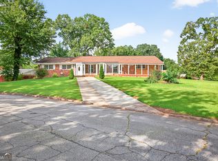 3724 Chavers Pl, Stone Mountain, GA