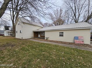 1069 S Kemp Rd, Lima, OH 45806