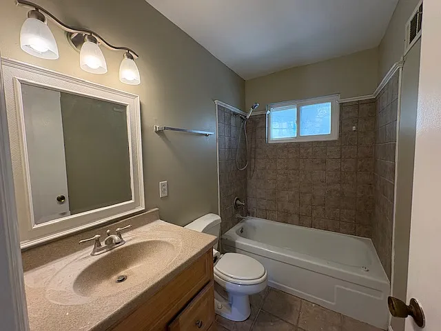101 112th St #101C — Photo 8