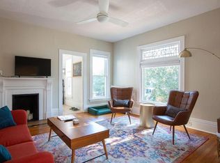 900 W 22nd St, Minneapolis, MN 55405