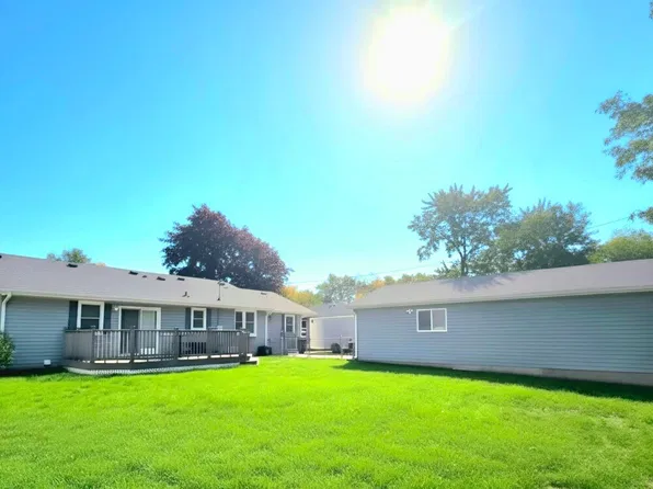10440 Zion St NW, Coon Rapids, MN 55433