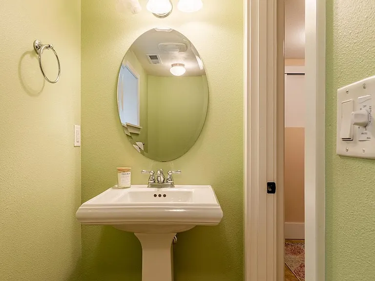 822 NE Mason St — Photo 23