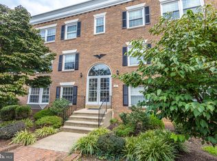 100 Church St NW APT 201A, Vienna, VA 22180