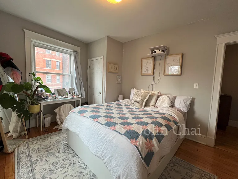 220 South St #5 — Photo 17