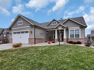 6993 Augusta Dr, Glen Carbon, IL 62034