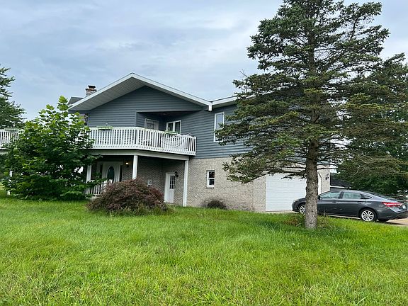 3rd image of 64600-67 12th St