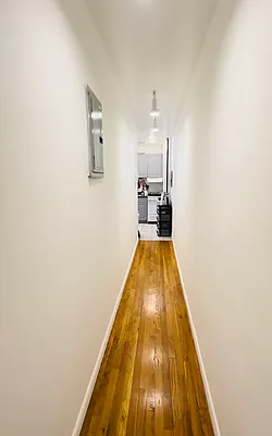 Rented by Compass | media 10