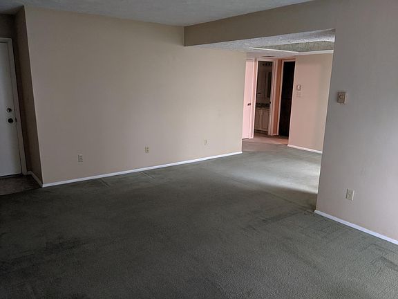 5th image of 1463 Vega Cir APT 8