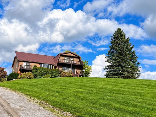 128 Goodwin Hill Rd, Morgantown, WV 26508