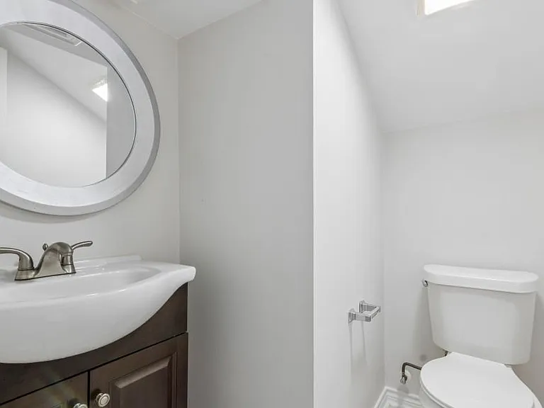 6915 La Mirada Dr — Photo 23