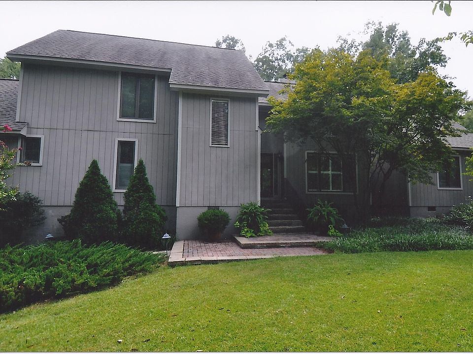 1st image of 3421 Mansfield Dr