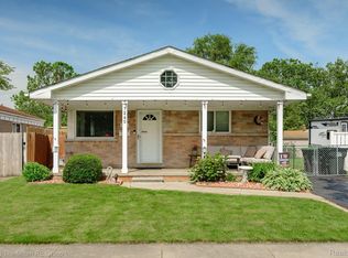 7260 Mortenview Dr, Taylor, MI 48180