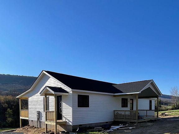 4th image of 1854 Middle Cove Rd