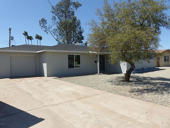 2nd image of 3022 N 39th Dr