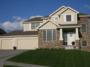 577 S 183rd St, Omaha, NE 68022