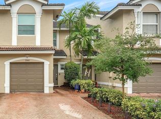 5560 NW 90th Ter, Sunrise, FL 33351