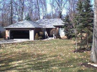 9345 Cain Dr NE, Warren, OH
