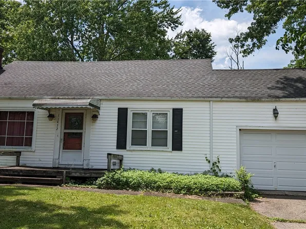 11432 Pearl Rd, Strongsville, OH 44136