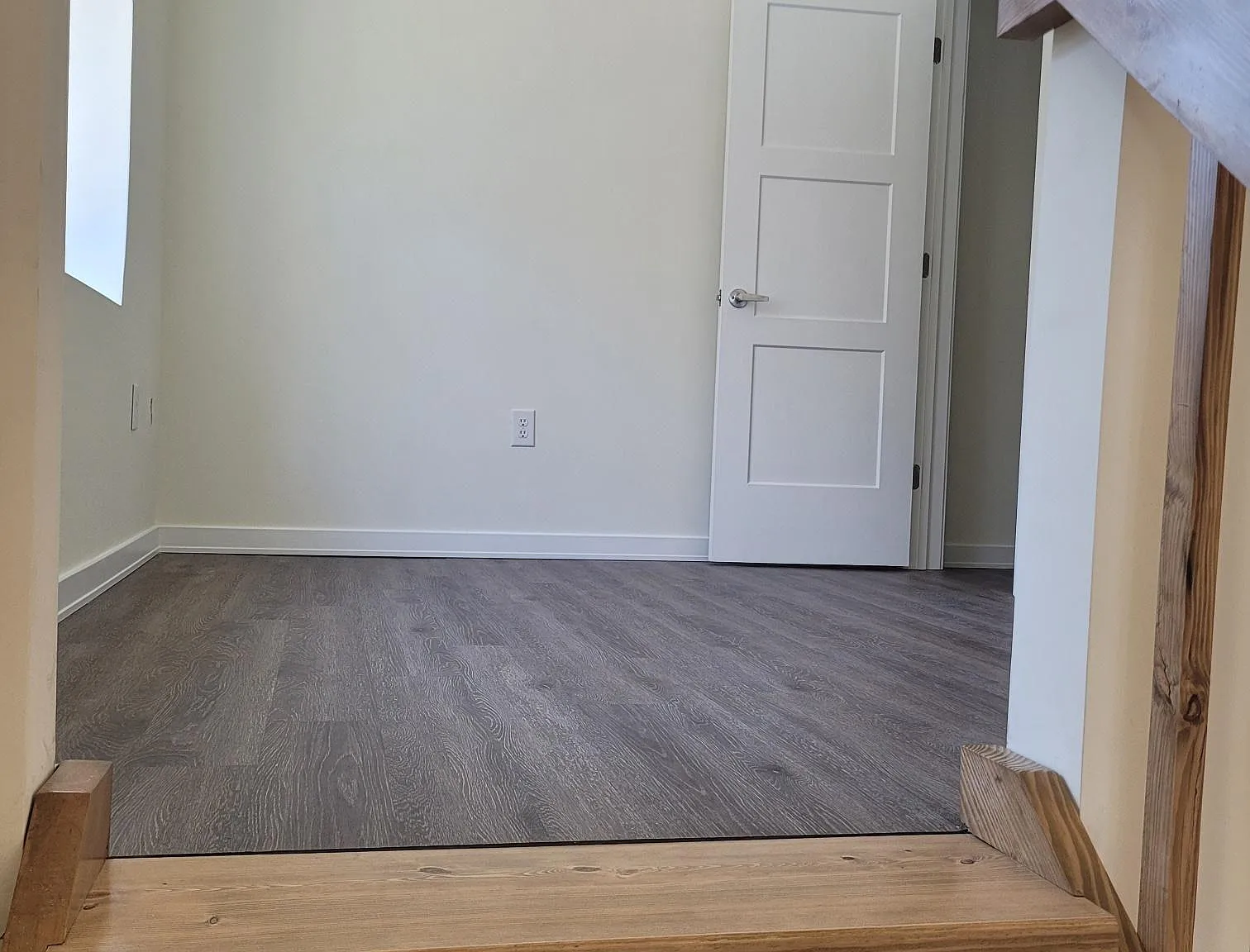 1 bed, 1025 sqft, $1,085 — Photo 3