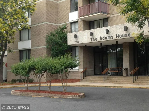 118 Monroe St #91, Rockville, MD 20850