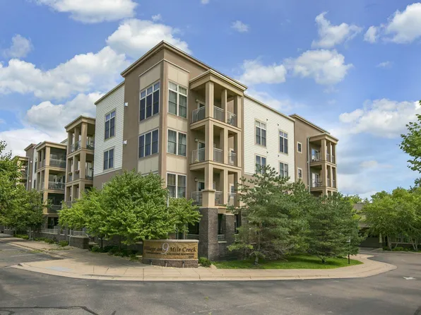 2201 Village Ln #A415, Bloomington, MN 55431