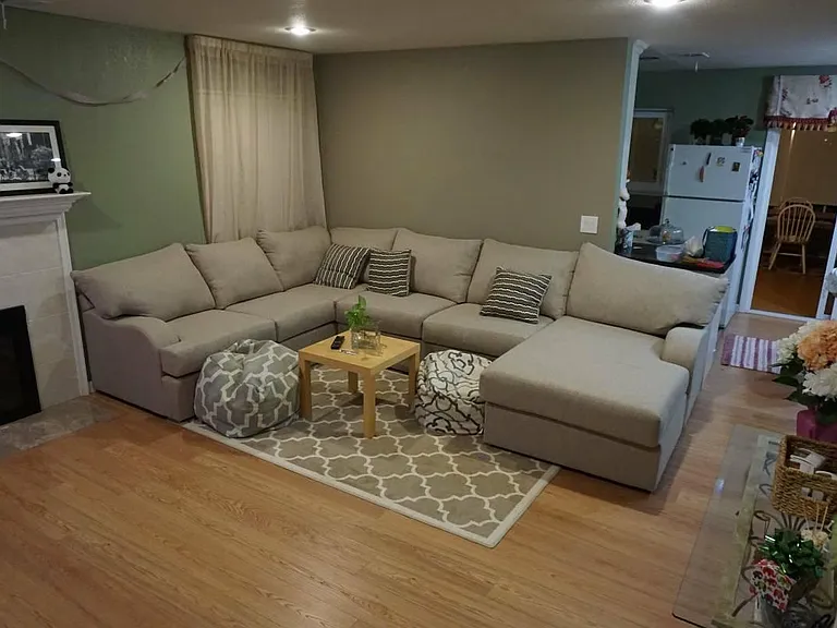 2935 Bewcastle Ct — Photo 2