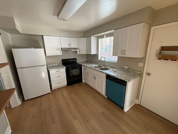 5th image of 4353 S Diana Way