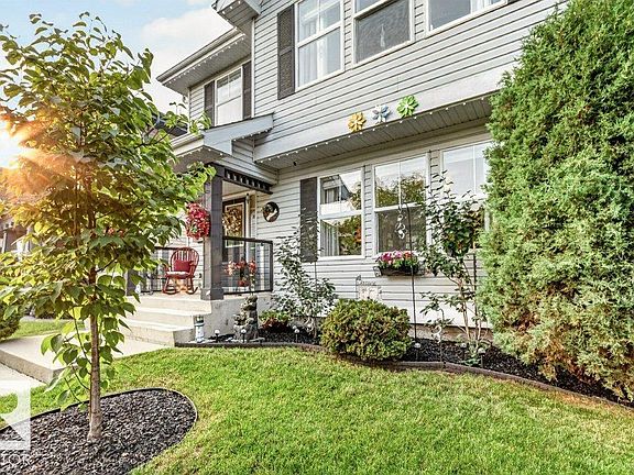 3rd image of 5322 Terwillegar Blvd NW