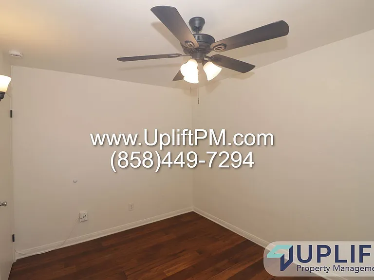 820 Scranton St #G — Photo 16
