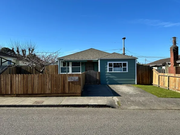 2524 A St, Eureka, CA 95501