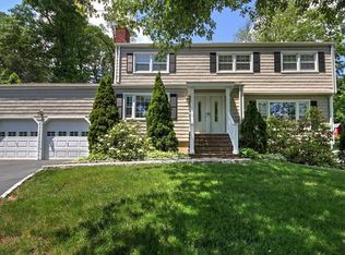 46 Frost Hill Rd, Trumbull, CT 06611