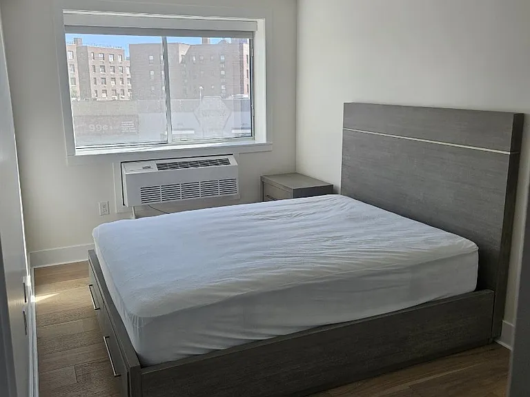 10210 Queens Blvd #302 — Photo 4