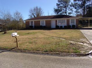 114 Fain St, Cowarts, AL 36321