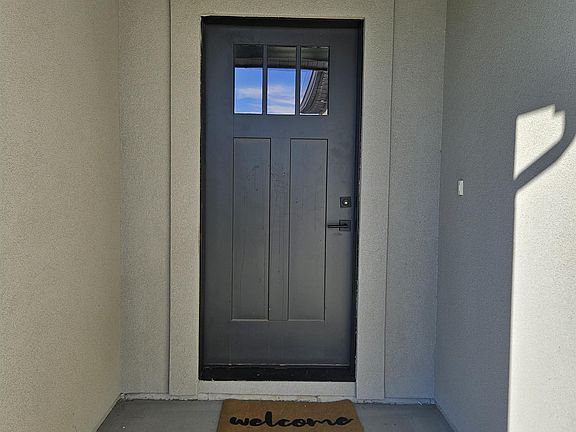2nd image of 1522 W Ruby Dr