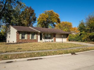 7212 Treverton Dr, Fort Wayne, IN