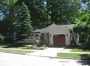 14605 Roxboro Ave, Cleveland, OH 44111
