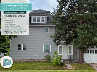703 S Pennsylvania Ave, Mason City, IA 50401