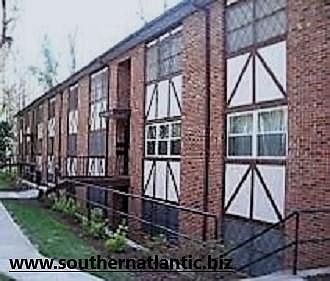 2nd image of 1830 N Elm St #645d914c0