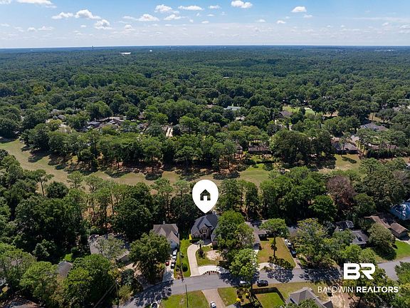 2nd image of 128 Broadmoor Dr