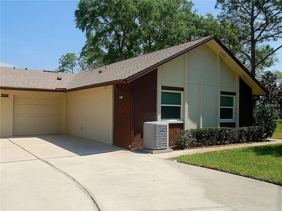 2nd image of 1467 Summer Isle Ct