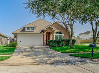 3255 Gladewater Ln, League City, TX 77573