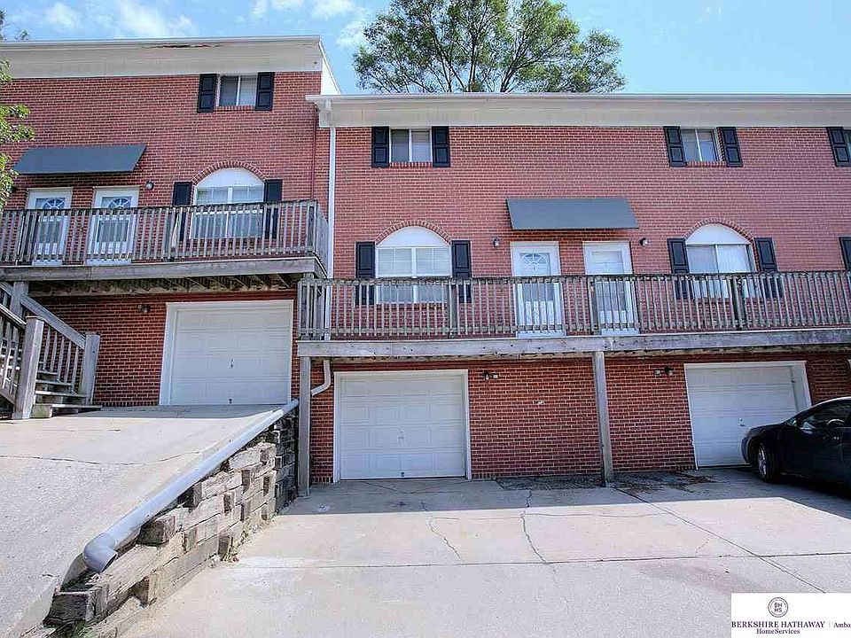1st image of 1913 Winnie Dr APT 4
