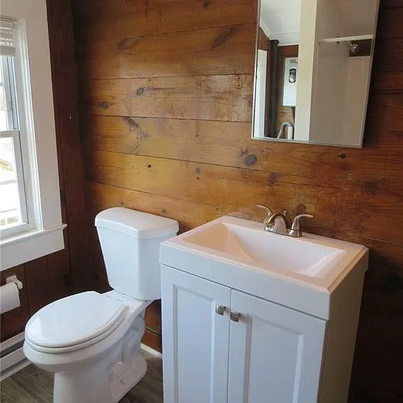 409 Hobart Ave #C — Photo 9