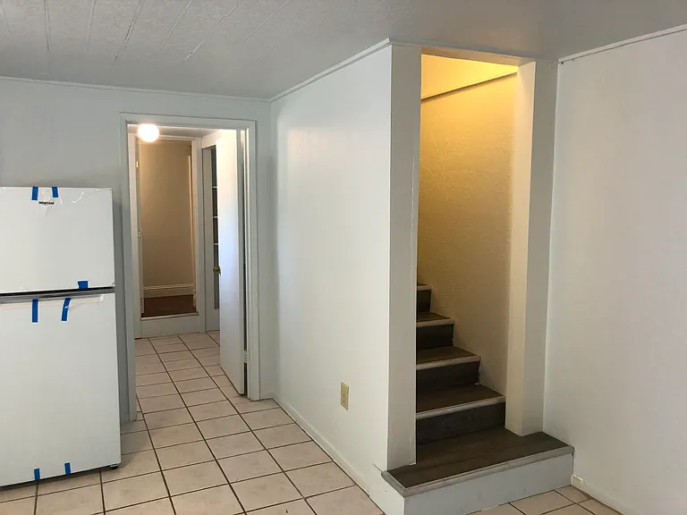 352 Clark Way — Photo 8