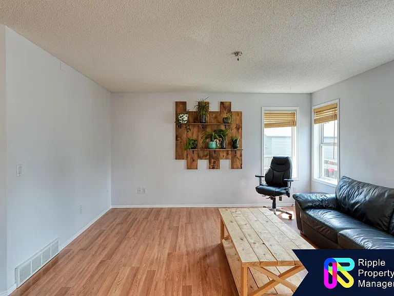 15754 Everstone Rd SW — Photo 6