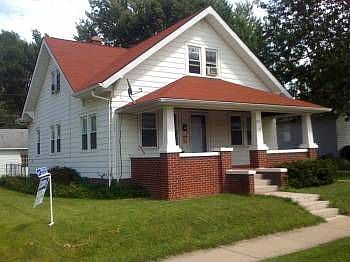 2nd image of 601 S 16th St