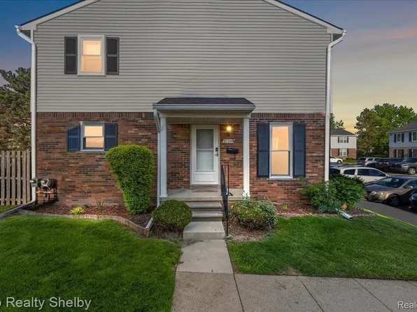 37349 Charter Oaks Blvd, Clinton Township, MI 48036