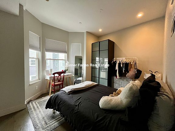 3rd image of 24 Washburn St #2R