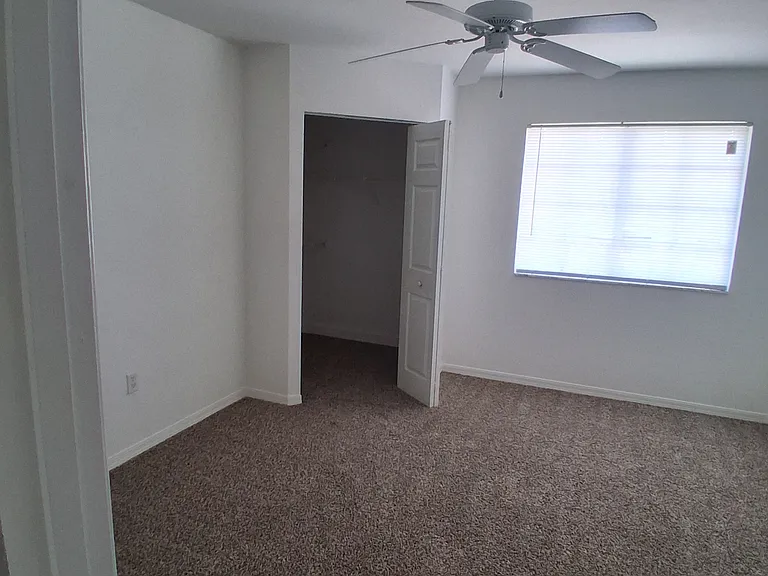 11165 SW 6th St #305 — Photo 23